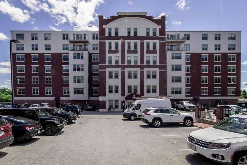 Condo For Sale - 70 Washington St #207<br/> Haverhill, MA 01832