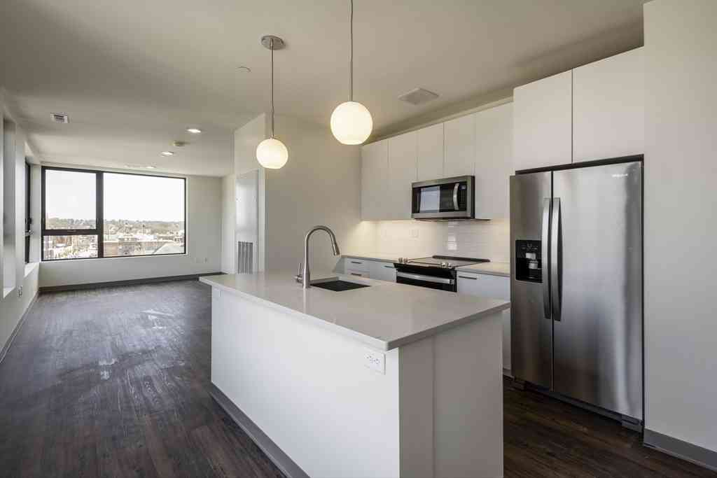 Apartment For Rent - 166 Main St #501<br/> Middlesex County, Watertown, MA 02472