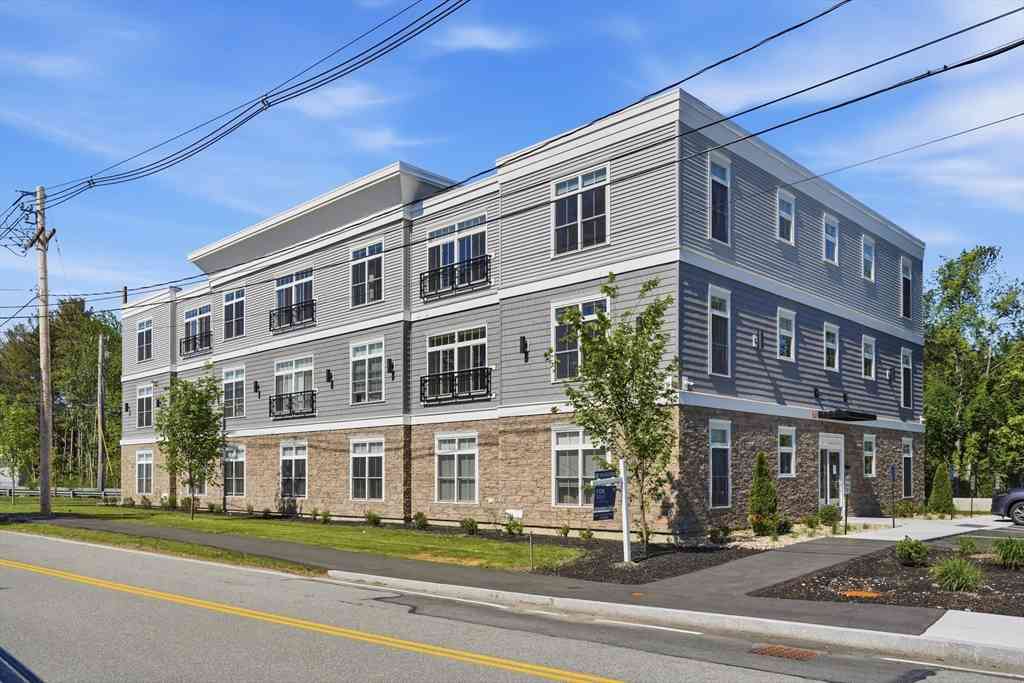Condo For Sale - 7 Cross St #205<br/> Wilmington, MA 01887