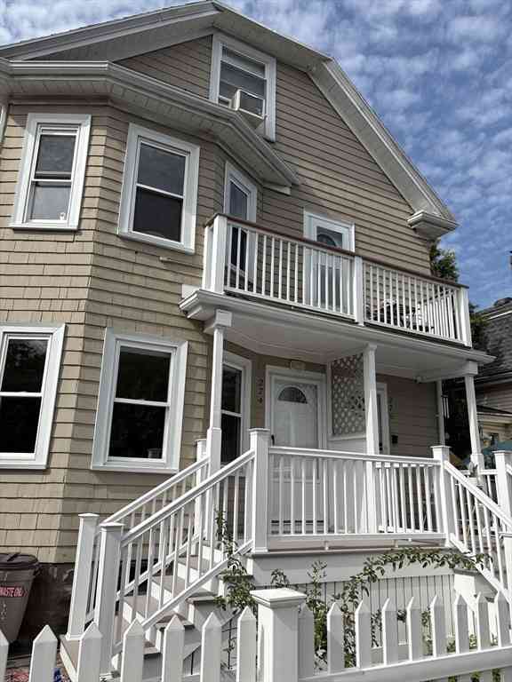 Condo For Rent - 274 Concord Ave #1<br/> Cambridge, MA 02138
