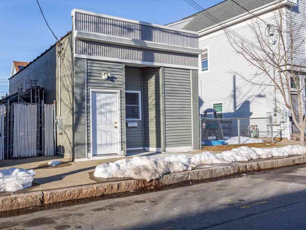 Homes For Sale - 521 Kempton St<br/> New Bedford, MA 02740