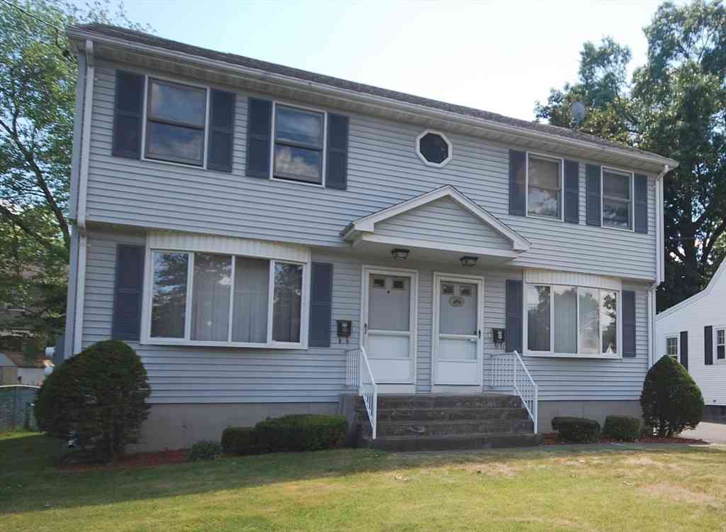 Multifamily For Sale - 44-46 Middle St<br/> Springfield, MA 01104