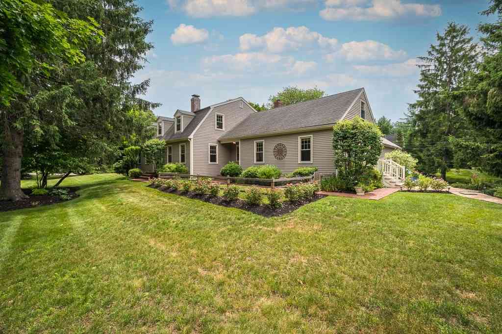 Homes For Sale - 2 Patton Drive<br/> Hamilton, MA 01982