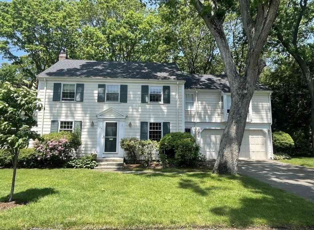 Homes For Rent - 124 Pilgrim Rd<br/> Wellesley, MA 02481