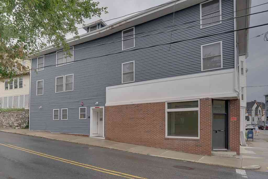Condo For Sale - 1 Glenwood St #2<br/> Middlesex County, Malden, MA 02145