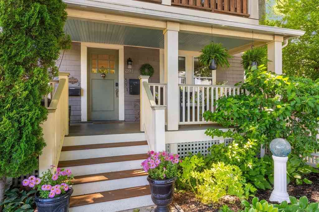 Condo For Sale - 391 Concord Ave #1<br/> Cambridge, MA 02138