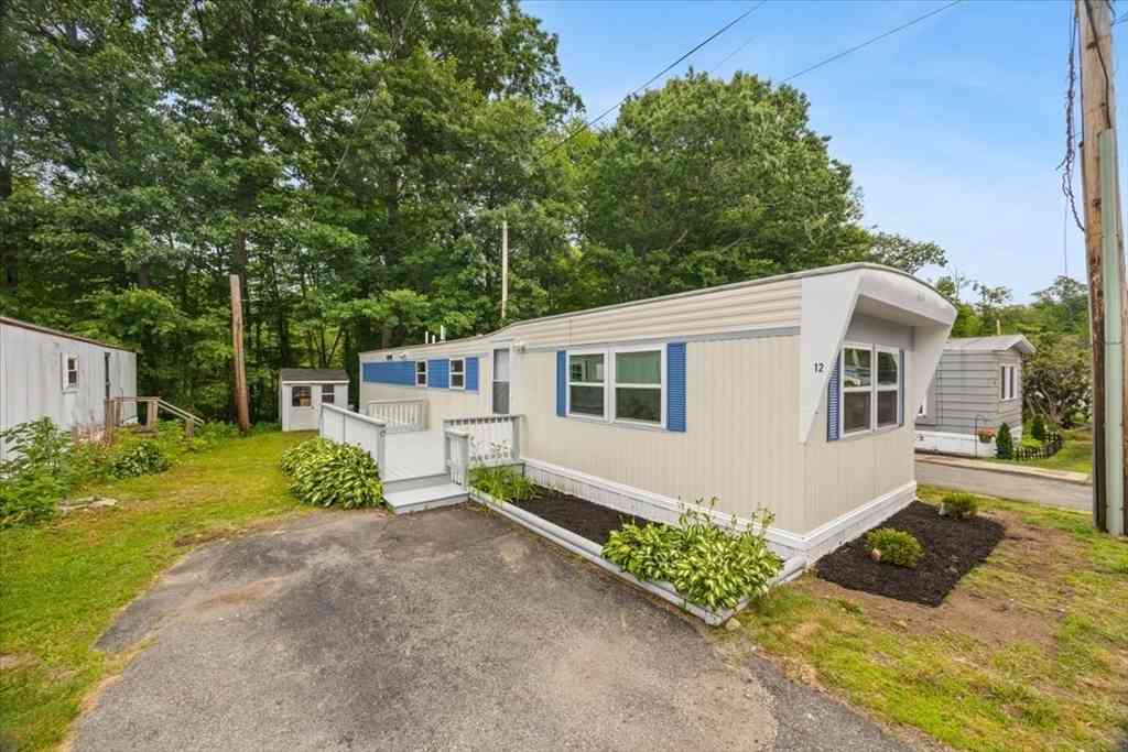 Mobile Home For Sale - 12 Chesapeake Rd<br/> Norfolk County, Holbrook, MA 02343
