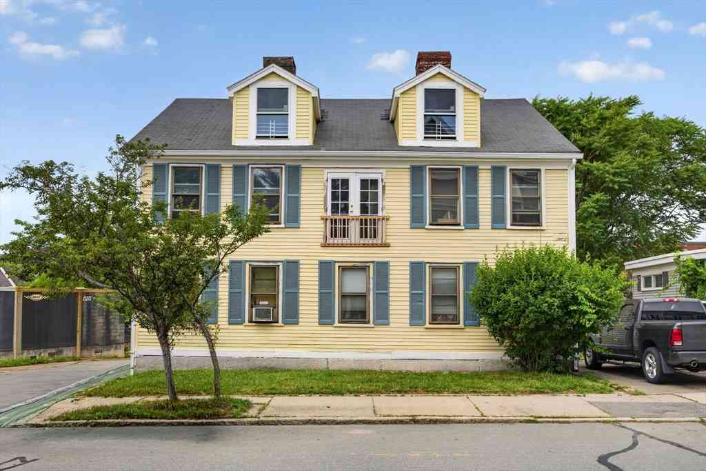 Homes For Sale - 328-330 Cabot St<br/> Essex County, Beverly, MA 01915
