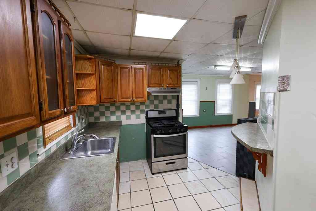 Apartment For Rent - 209 West Harvard Street #1<br/> Brockton, MA 02301