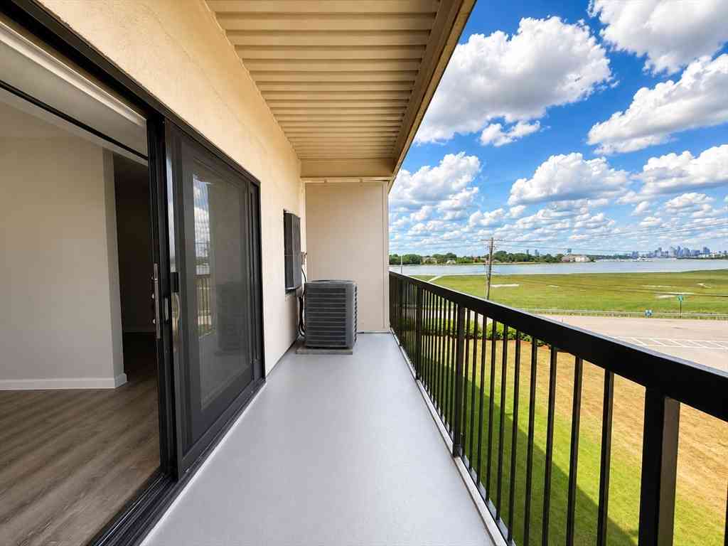 Condo For Rent - 133 Commander Shea Blvd #315<br/> Quincy, MA 02169