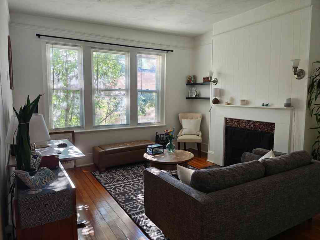 Apartment For Rent - 21 Aberdeen Street #3<br/> Boston, MA 02215