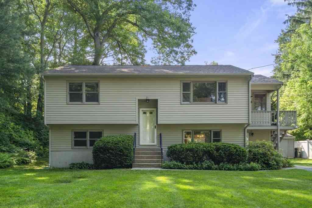 Multifamily For Sale - 21 Andrews St<br/> Bellingham, MA 02019