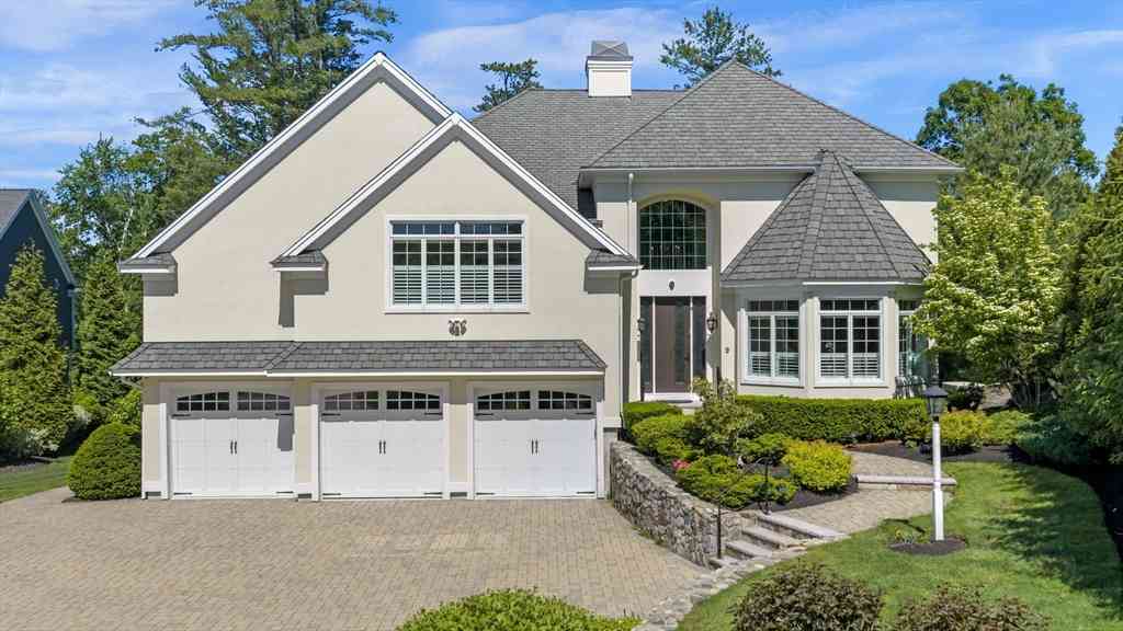 Homes For Sale - 9 Trevino Circle<br/> Essex County, Andover, MA 01810