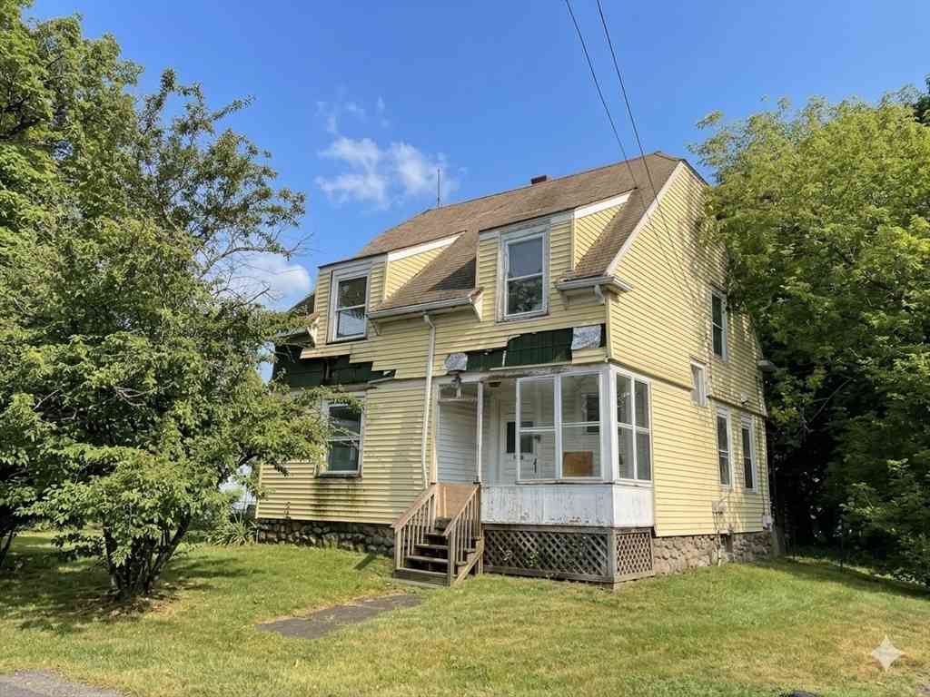 Homes For Sale - 12 Florence St<br/> Natick, MA 01760