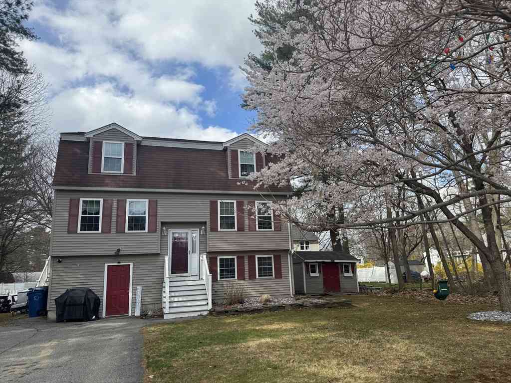 Homes For Sale - 103 Sarno Ln<br/> Tewksbury, MA 01876