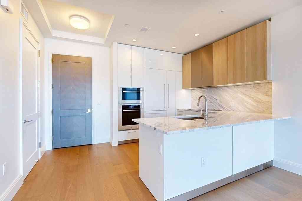 Condo For Sale - 240 Devonshire Street #4014<br/> Suffolk County, Boston, MA 02110