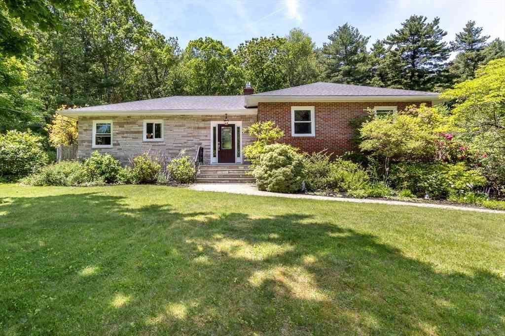 Homes For Sale - 16 Harrison Rd<br/> Canton, MA 02021