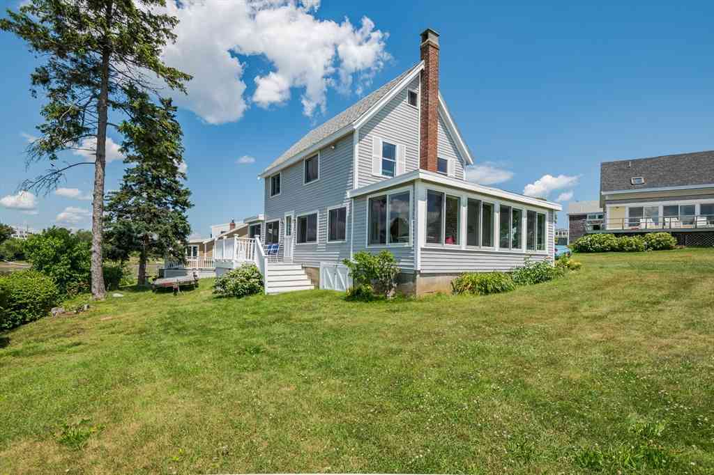Condo For Sale - 33 Bay Road #33<br/> Ipswich, MA 01938