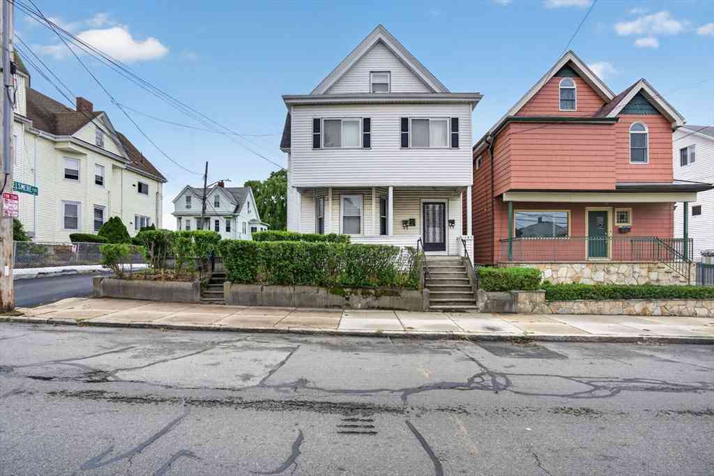 Multifamily For Sale - 549 Main St<br/> Medford, MA 02155
