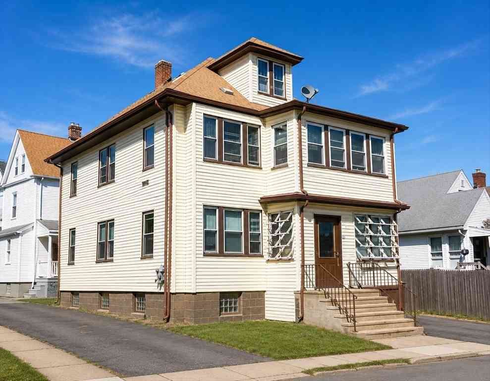 Multifamily For Rent - 96-98 South St<br/> Quincy, MA 02169