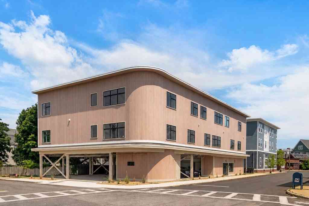 Condo For Sale - 140 Shirley Street #220<br/> Winthrop, MA 02152