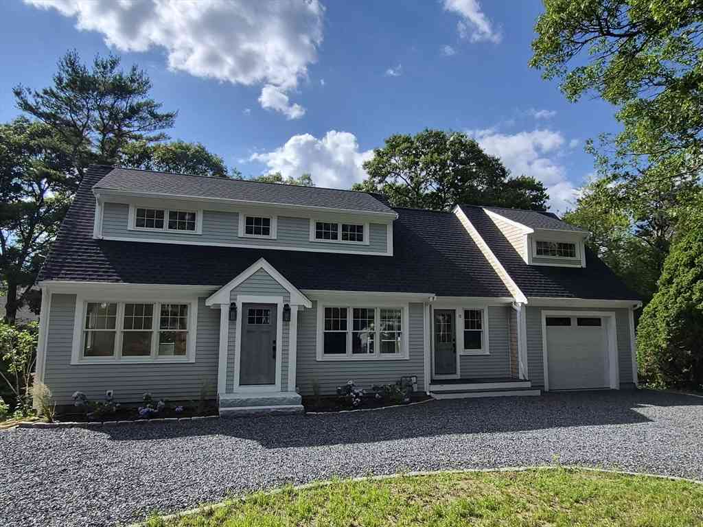 Homes For Sale - 15 Beachway Rd<br/> Sandwich, MA 02537