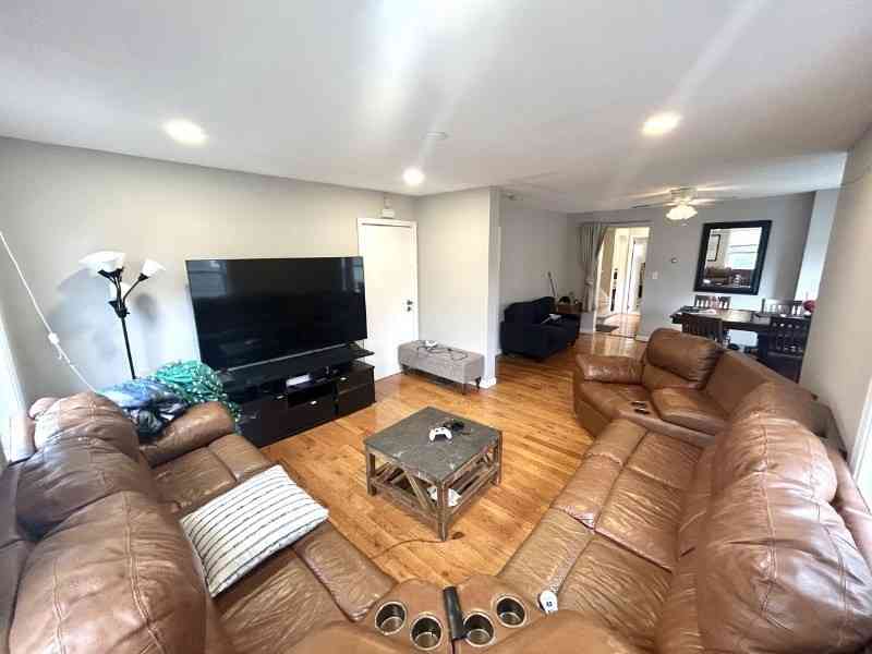 Apartment For Rent - 15 Hudson #2<br/> Somerville, MA 02143