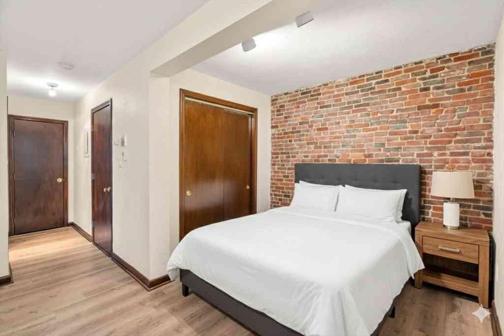 Apartment For Rent - 166 F St #1<br/> Boston, MA 02127