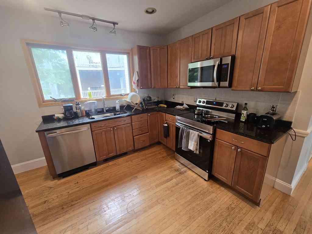 Apartment For Rent - 25 Raymond St #2<br/> Boston, MA 02134