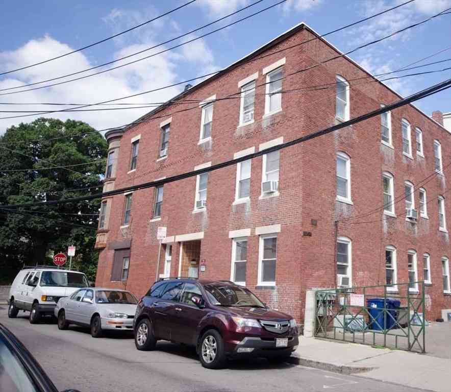 Apartment For Rent - 33 Gay Head St. #3<br/> Boston, MA 02130
