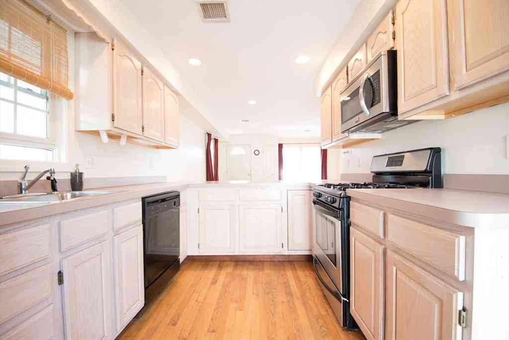 Homes For Rent - 3 Judge St #3<br/> Boston, MA 02120