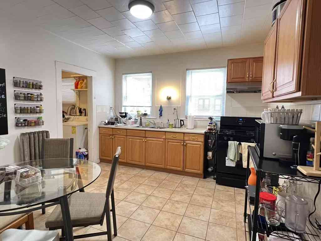 Apartment For Rent - 21 Chester St #2<br/> Boston, MA 02134