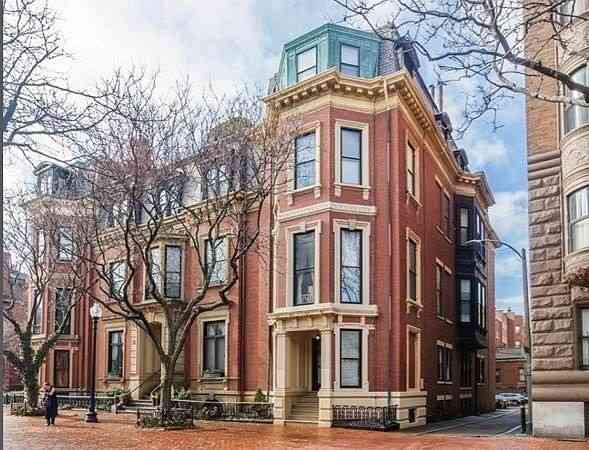 Condo For Sale - 328 Dartmouth St #8<br/> Suffolk County, Boston, MA 02116