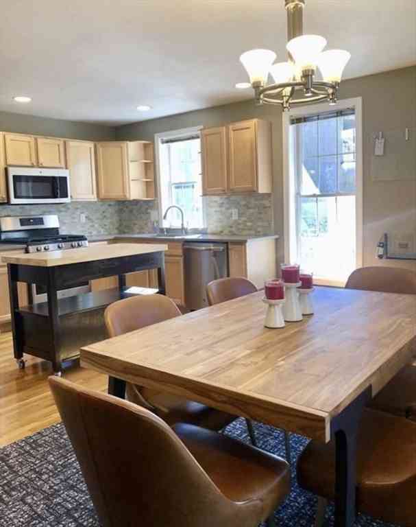 Condo For Rent - 571 Freeport #2<br/> Boston, MA 02122
