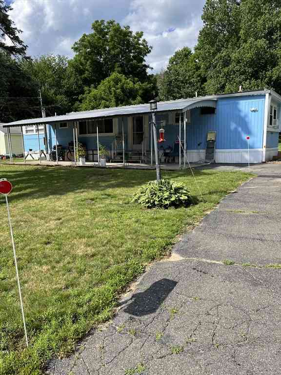 Mobile Home For Sale - 23 Riverview Cir<br/> Hampden County, Brimfield, MA 01010