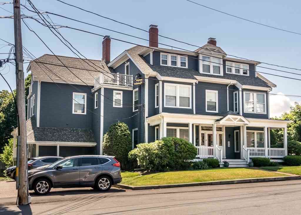 Condo For Rent - 110 Maple Place #8<br/> Norfolk County, Dedham, MA 02026