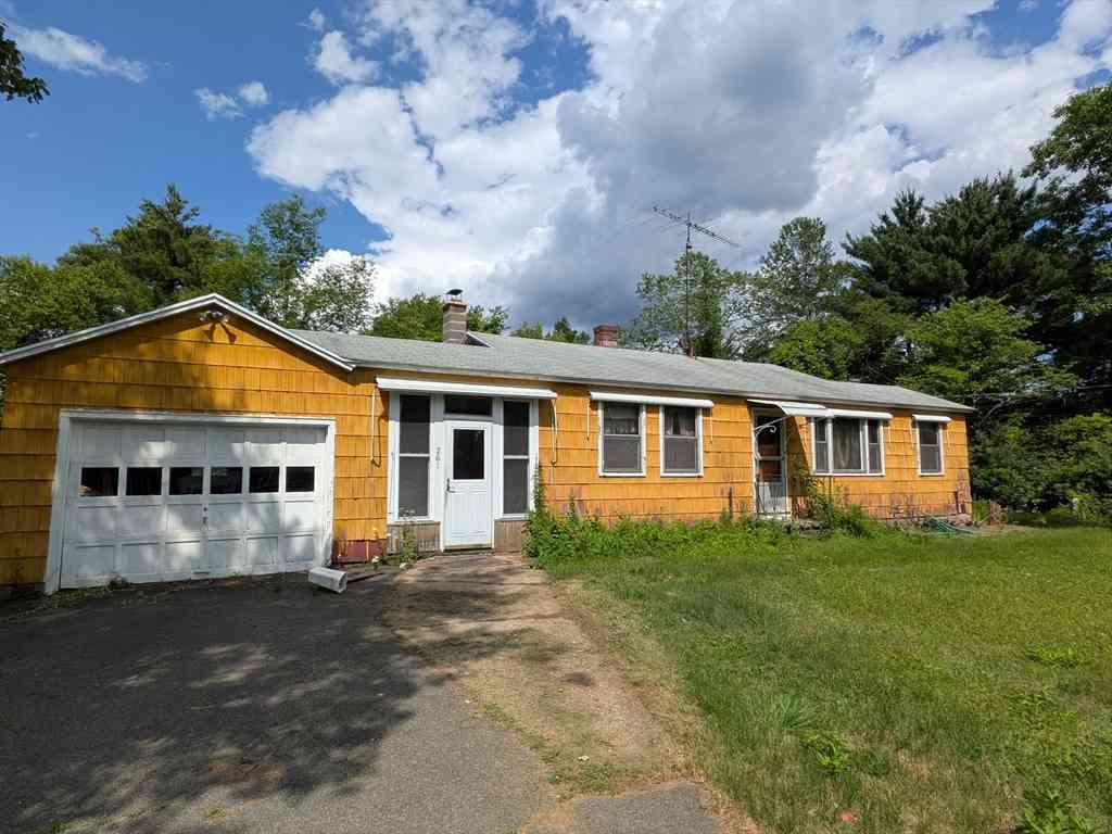Homes For Sale - 261 Mill Valley Rd<br/> Hampshire County, Belchertown, MA 01007