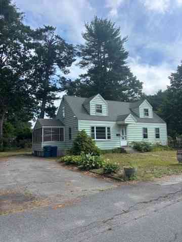 Homes For Sale - 123 Patten Rd<br/> Tewksbury, MA 01876