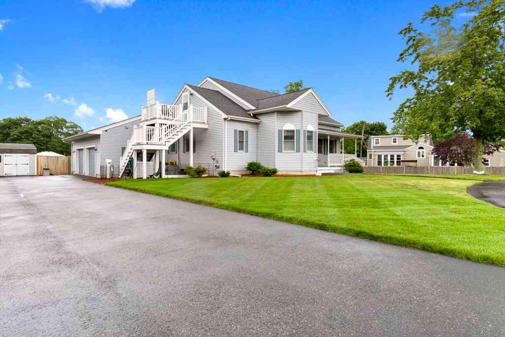 Homes For Sale - 4 Calas Circle<br/> Peabody, MA 01960