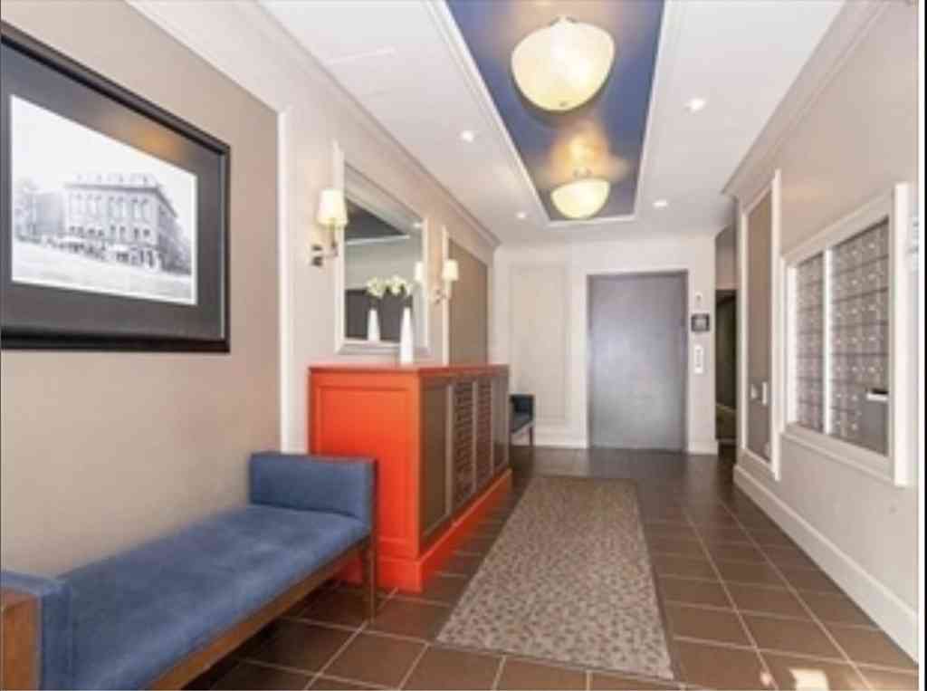 Condo For Rent - 1723 WASHI Washington Street #501<br/> Norfolk County, Brookline, MA 02118