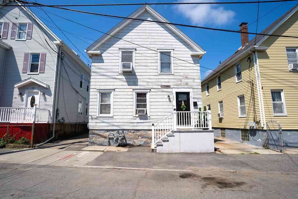 Homes For Sale - 497 S. Second<br/> New Bedford, MA 02744