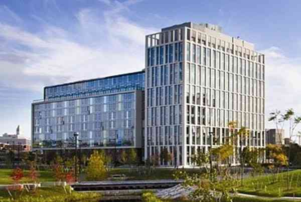 Condo For Rent - 2 Earhart #812<br/> Cambridge, MA 02141