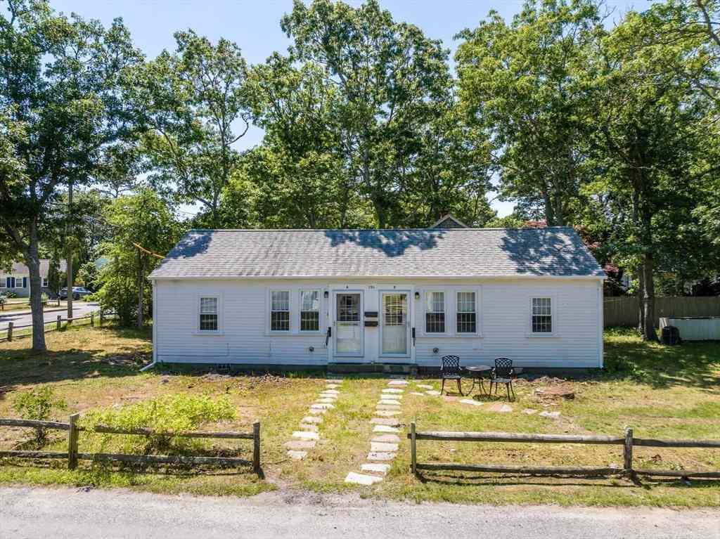 Apartment For Rent - 151 Seaview #A<br/> Yarmouth, MA 02664