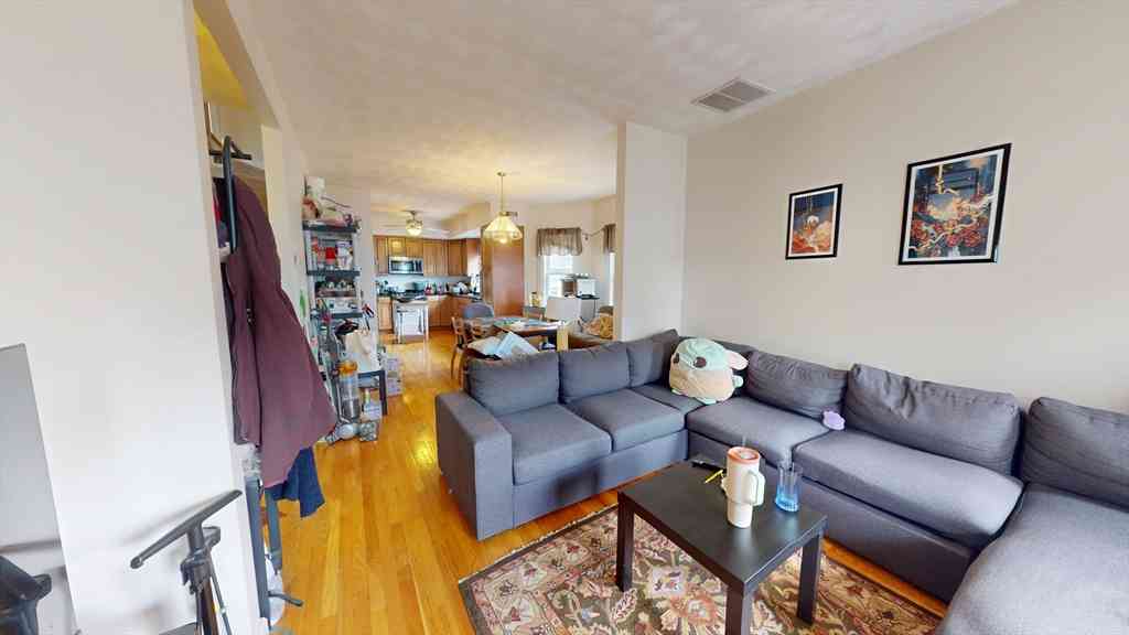 Apartment For Rent - 7 Winter Hill Rd #2<br/> Medford, MA 02155