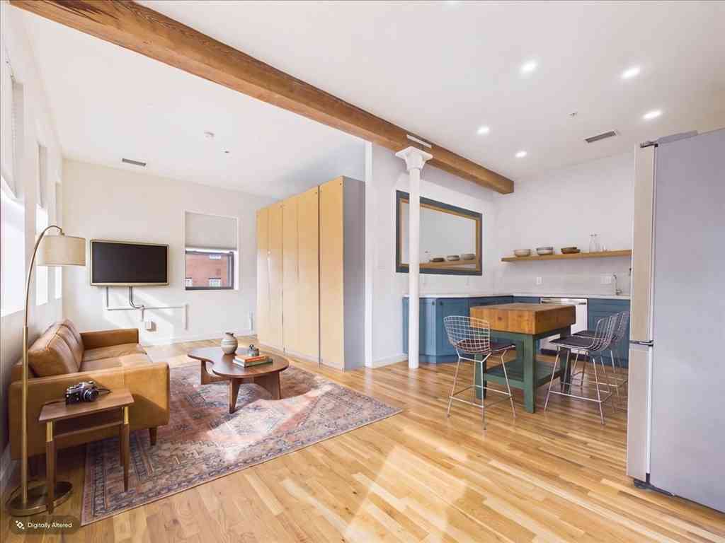Condo For Sale - 100 Pearl Street #13<br/> Suffolk County, Chelsea, MA 02150
