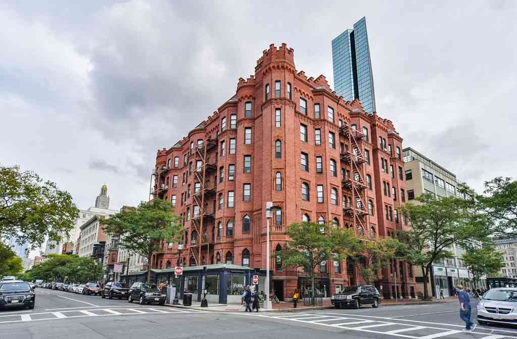 Condo For Rent - 271 Dartmouth Street #5G<br/> Boston, MA 02116