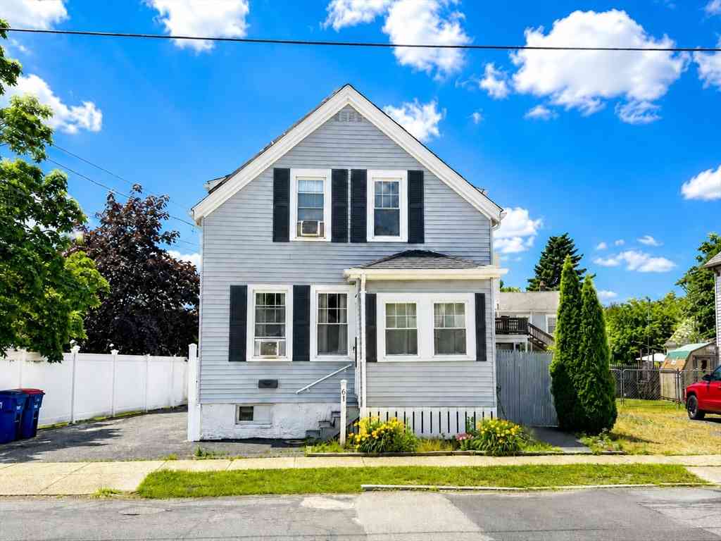 Homes For Sale - 61 Church Street<br/> New Bedford, MA 02746