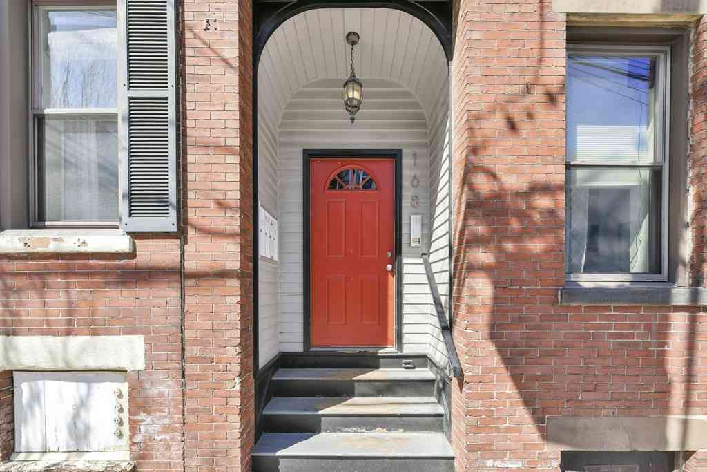 Condo For Rent - 168 F St #3<br/> Suffolk County, Boston, MA 02127