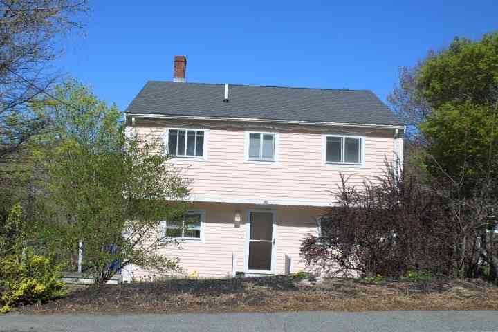 Apartment For Rent - 80 Cherry St #1<br/> Gloucester, MA 01930
