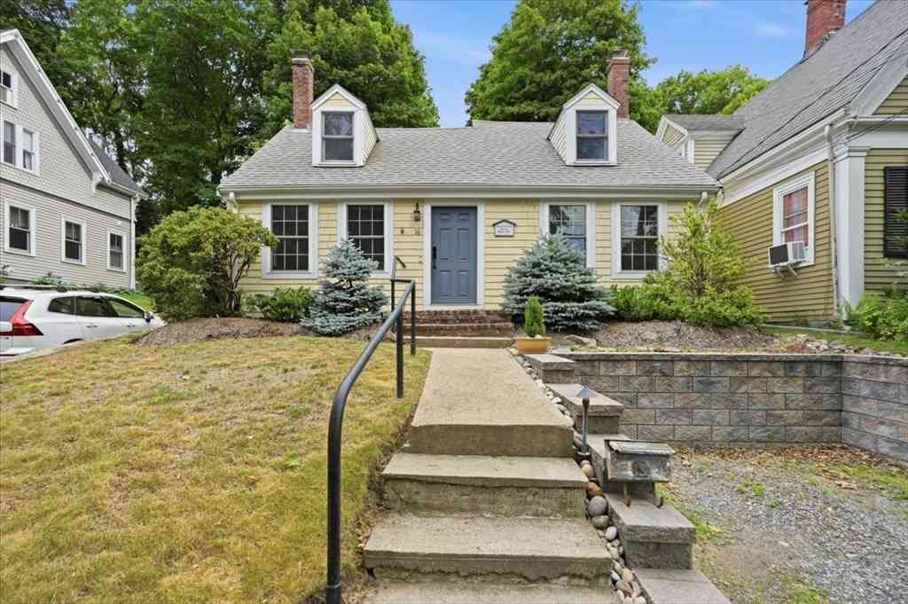 Homes For Rent - 16 West St<br/> Plymouth County, Hingham, MA 02043